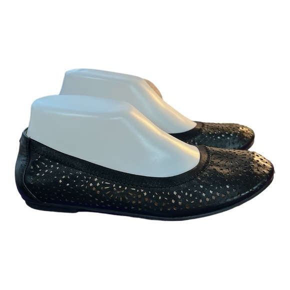 Vionic Robyn Black Leather Laser Cut Ballet Slippers Size 6.5M - Picture 5 of 14